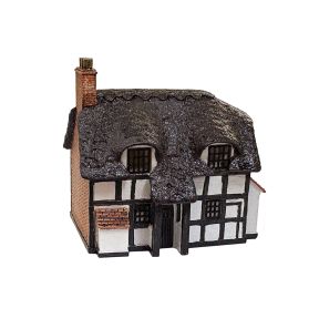 Graham Farish 42-0019A N Gauge Thatched Cottage Black & White