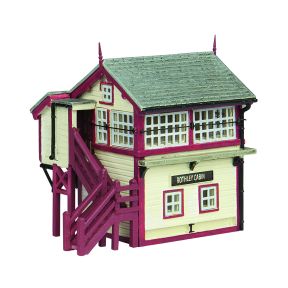 Graham Farish 42-0168M N Gauge GCR Wooden Signal Box Maroon and Cream