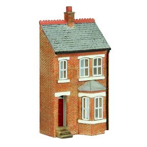 Graham Farish 42-0214R N Gauge Low Relief Right Hand Bay Terrace Red