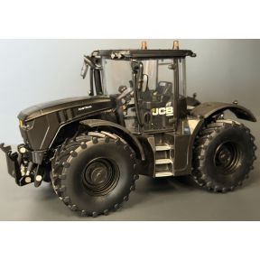 Britains 43453B JCB Fastrac 4220 Black With Black Wheels Limited Edition Diecast Model