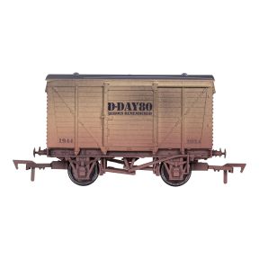 Dapol 4F-011-129 OO Gauge 12 Ton Ventilated Van D Day 80th Anniversary Weathered
