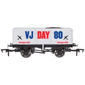 Dapol 4F-071-184 OO Gauge 7 Plank Open Wagon VJ 80th Anniversary Airforce