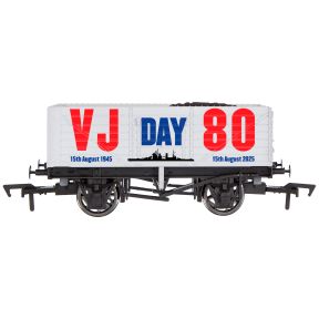 Dapol 4F-071-186 OO Gauge 7 Plank Open Wagon VJ 80th Anniversary Navy