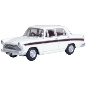 Oxford Diecast 76ACF007 OO Gauge Austin Cambridge Snowberry White/Embassy Maroon