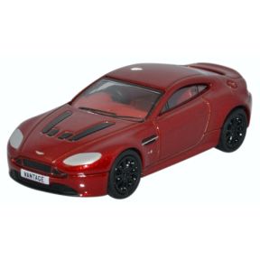Oxford Diecast 76AMVT001 OO Gauge Aston Martin V12 Vantage S Volcano Red
