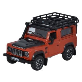 Oxford Diecast 76LRDF008 OO Gauge Land Rover Defender 90 Station Wagon Phoenix Orange (Adventure)