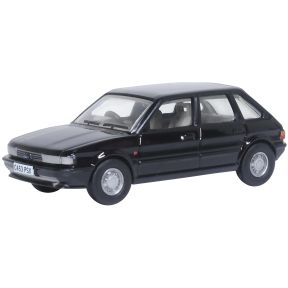 Oxford Diecast 76MST003 OO Gauge Austin Maestro Black