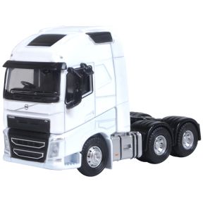 Oxford Diecast 76WHVOLCAB OO Gauge Volvo FH4 Cab White