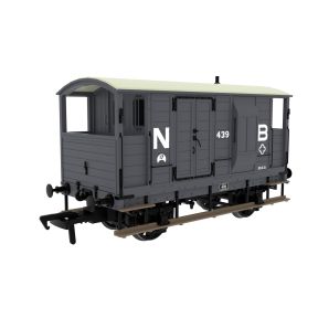 Rapido 820006 OO Gauge LSWR/WD 20 Ton Brake Van NBR Grey No.439