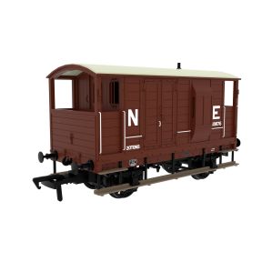 Rapido 820012 OO Gauge LSWR/WD 20 Ton Brake Van Pre 1936 LNER Oxide No.601876