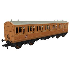 Rapido 978122 OO Gauge Metropolitan Evolution Non Corridor Composite Coach No.608