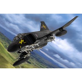 Corgi AA27904 McDonnell Douglas Phantom II FG.1, XV582 'Black Mike', RAF No.111 Squadron, RAF Leuchars