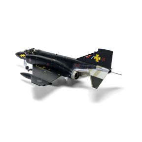 Corgi AA27904 McDonnell Douglas Phantom II FG.1, XV582 'Black Mike', RAF No.111 Squadron, RAF Leuchars