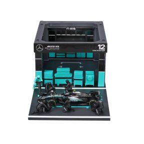 Bburago 18-38458A Pit Pass Diorama Mercedes AMG W16 Kimi Antonelli 2025 Season Diecast Model