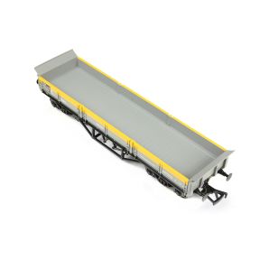 EFE Rail E87120 BR YCV Turbot Bogie Ballast Wagon BR Engineers Grey & Yellow DB978190