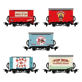 Peco GRAA050 OO-9 Wallace & Gromit 5 Box Van Set Aardman 50th Anniversary Collectors Pack
