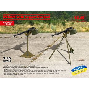 ICM 35747 DshKM Heavy Machine Gun with Support/ Tripod