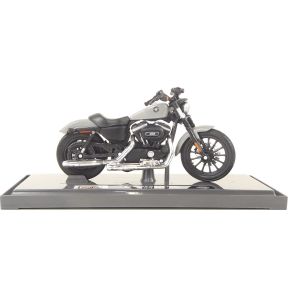 Maisto M34360 Harley Davidson Motorbike 2022 Sportster Iron 883
