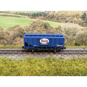 Peco NR68P N Gauge BR 20 Ton Grain Hopper Haig No.5823