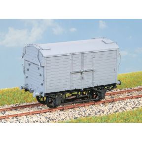 Parkside Models PC85 OO Gauge GW 6 Ton Mica B Insulated Van Plastic Kit