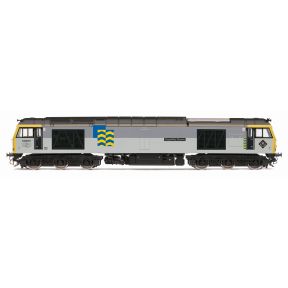 Hornby R30157 OO Gauge Class 60 60002 'Capability Brown' BR Railfreight Petroleum Sector