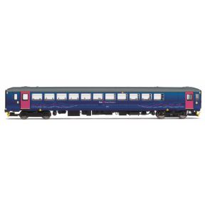 Hornby R30357 OO Gauge Class 153 153361 FGW