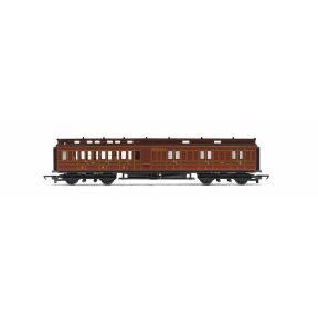 Hornby R30377 OO Gauge Train Pack LMS 4P 4-4-0 Compound