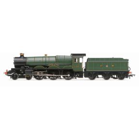 Hornby R30402 OO Gauge GW Castle 4-6-0 5081 'Lockheed Hudson' GW Green