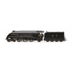 Hornby R30452 OO Gauge LNER A4 4-6-2 4466 'Sir Ralph Wedgwood' LNER Black