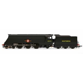 Hornby R30455 OO Gauge SR Merchant Navy 4-6-2 21C9 'Shaw Savill' SR Black