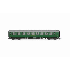 Hornby R40471 OO Gauge BR Tavern Car 'Jolly Tar' & Composite Restaurant Coaches Twin Pack BR Green