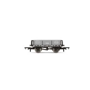 Hornby R60093 OO Gauge 3 Plank Wagon T. Burnett