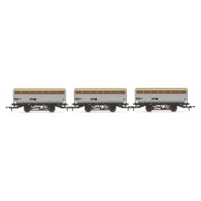 Hornby R60255 OO Gauge Triple Wagon Pack BR Coke Hoppers