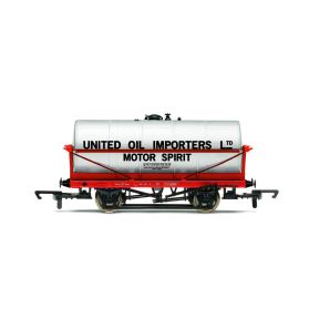 Hornby R60293 OO Gauge 20 Ton Tank Wagon 'United Oil Importers' No.44