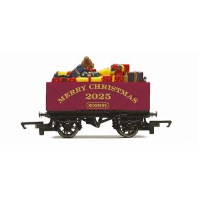 Hornby R60316 OO Gauge 2025 Christmas Wagon