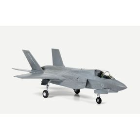 Airfix A55010 Lockheed Martin F-35B Lightning II Plastic Kit Starter Set