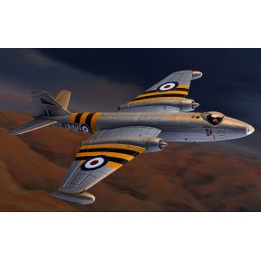 Corgi AA34711 English Electric Canberra B.6 WT370 Operation Musketeer 1956