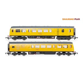 Hornby R30195 OO Gauge Class 960 (Ex-101 2 Car DMU) 901002 'Iris 2' Network Rail