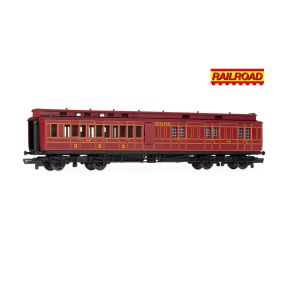 Hornby R30377 OO Gauge Train Pack LMS 4P 4-4-0 Compound 1009 And Two Clerestory Coaches