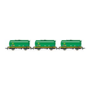 Hornby R60291 OO Gauge Triple Pack 45 Ton TTA Tank Wagons BP Green 67766-7-8