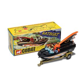 Corgi RT10701 Corgi Toys 107 Bat Boat With Batmobile & Robin Reissue