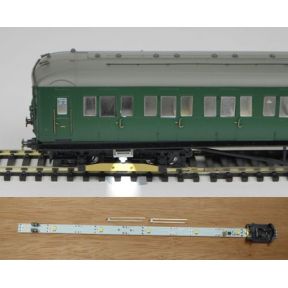 Train Tech CL28 OO Gauge Coach Lighting Warm White plus Electric Spark Effects